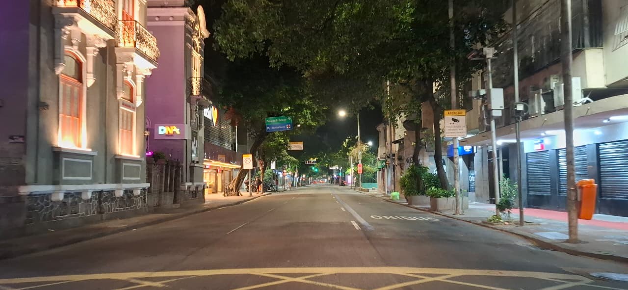 Rua Voluntários da Pátria, em Botafogo — Foto: Walter Farias