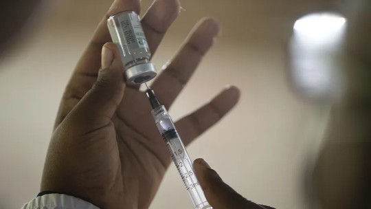 Cientistas alemães estudam homem que tomou 217 doses da vacina da Covid, e resultado surpreende
