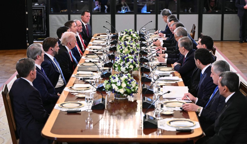 Trump recebe líderes da Ásia Central na Casa Branca — Foto: Mandel Ngan/AFP