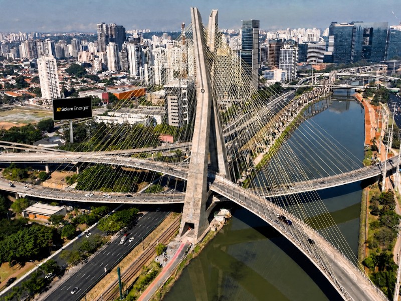 Energia solar poderá abastecer o transporte de São Paulo - QTU Questões do Universo