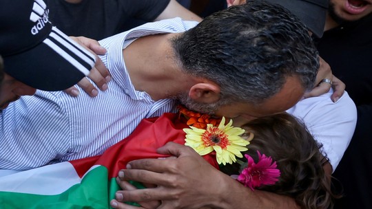 Criança palestina de 3 anos morre após ser baleada por Exército de Israel  