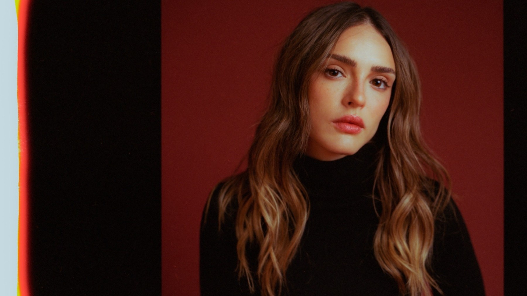 Isabelle Drummond fala sobre Naiane em 'Coração Acelerado' e aposta na direção com projetos autorais