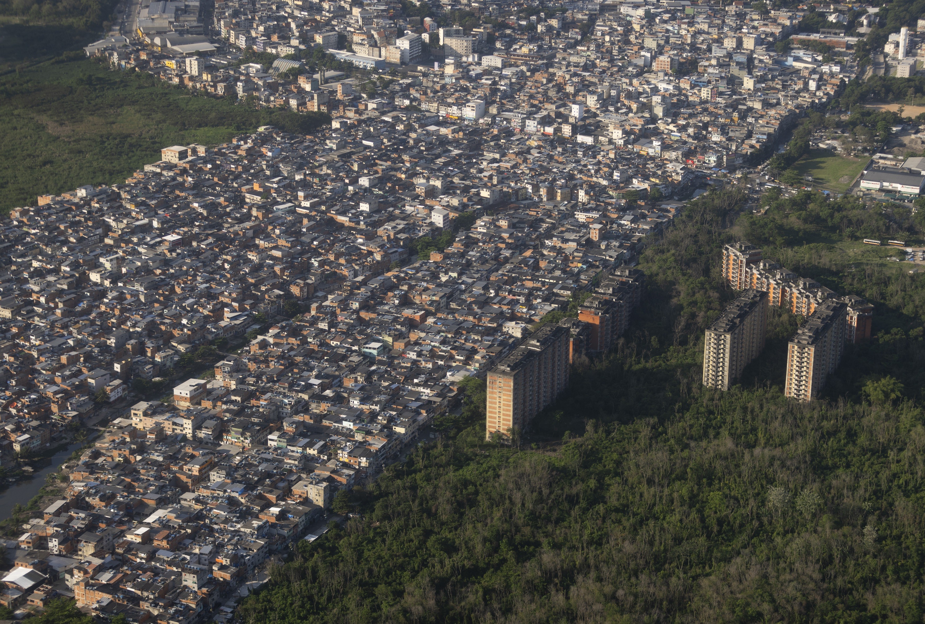 Rio das Pedras, última base da milícia na região, é alvo do CV, que quer formar