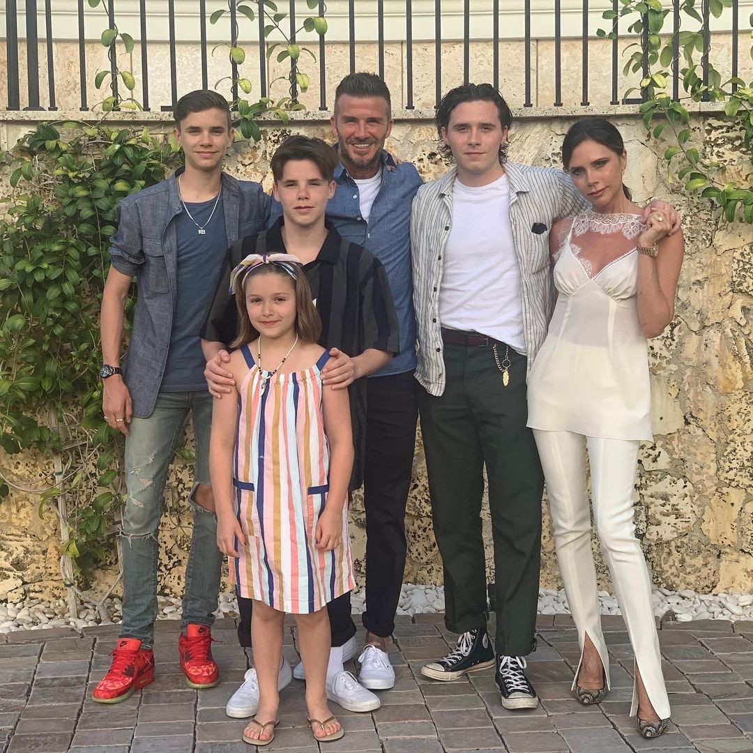 Da esquerda para a direita, os filhos Romeo, Cruz, Harper e Brooklyn em registro feito no ano de 2019 — Foto: Reprodução/Instagram