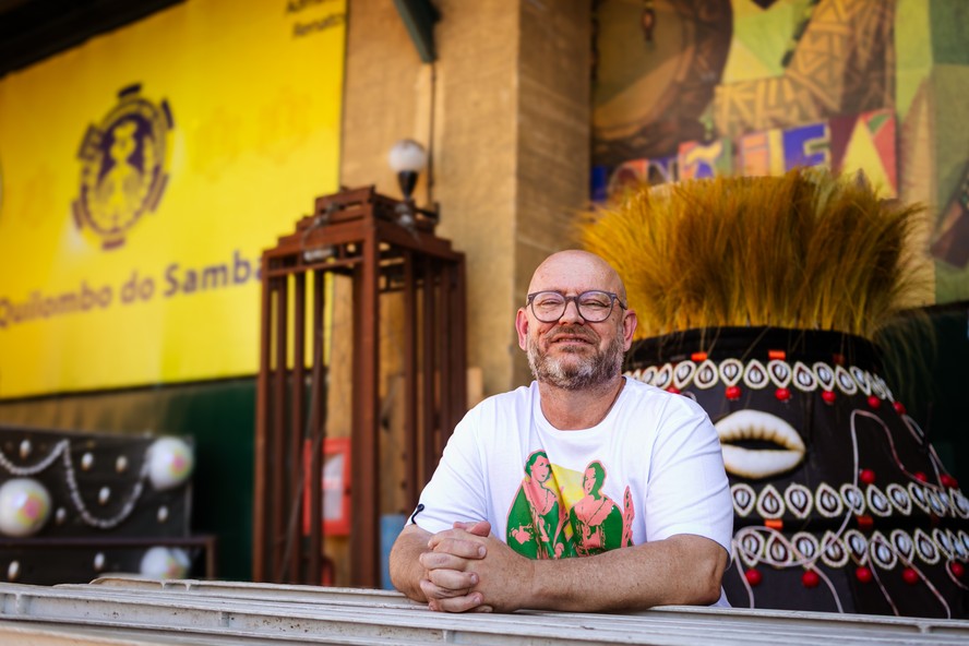 Com roda de samba e aula de Luiz Antônio Simas, Renascença festeja seus 75  anos