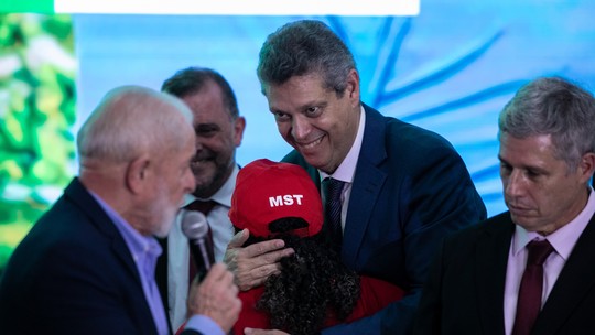 Alvo de críticas no entorno de Lula após 1º de Maio esvaziado, Macêdo diz que não é 'papel do governo mobilizar atos'