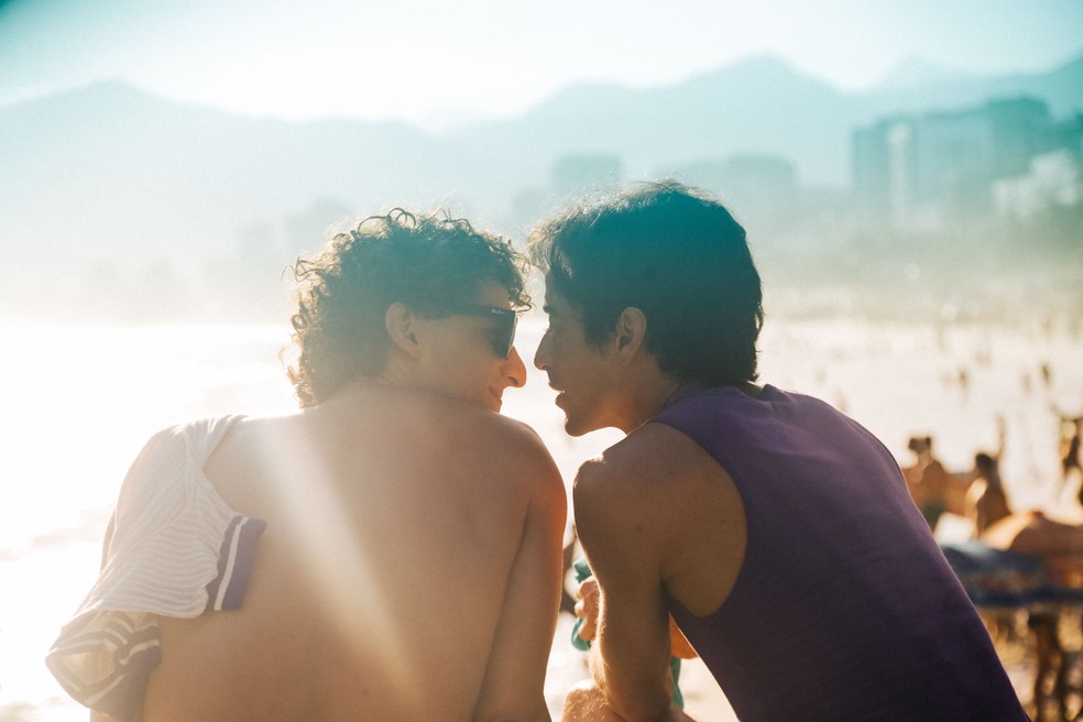 Jullio Reis e Jesuíta Barbosa em "Homem com H" — Foto: Divulgação/Marina Vancini