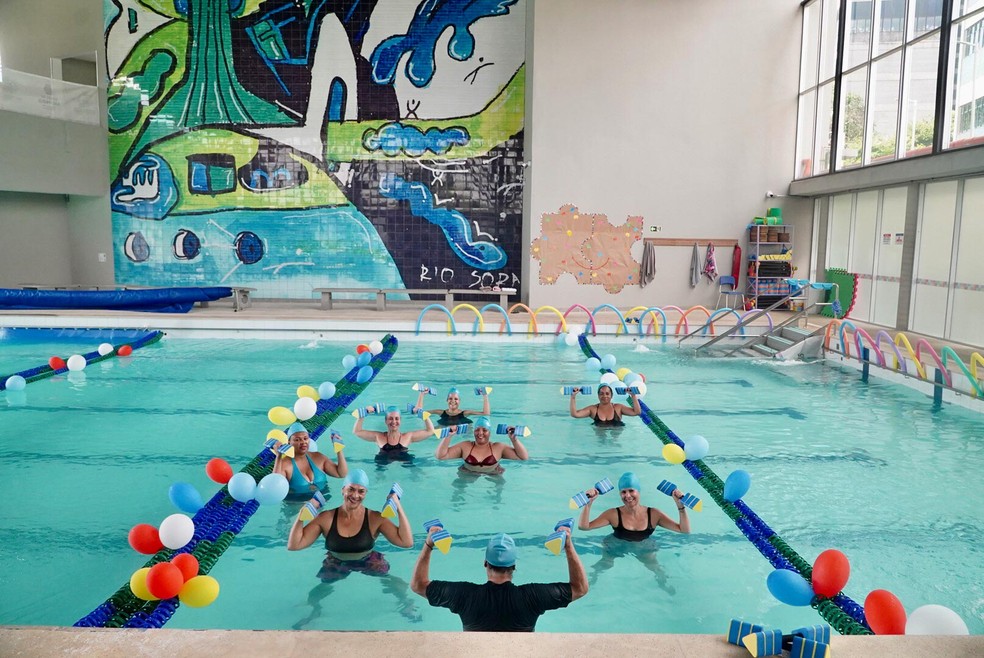 Atividades aquáticas são uma das mais procuradas no Centro TEA — Foto: Sergio Barzaghi/Prefeitura de São Paulo/Divulgação