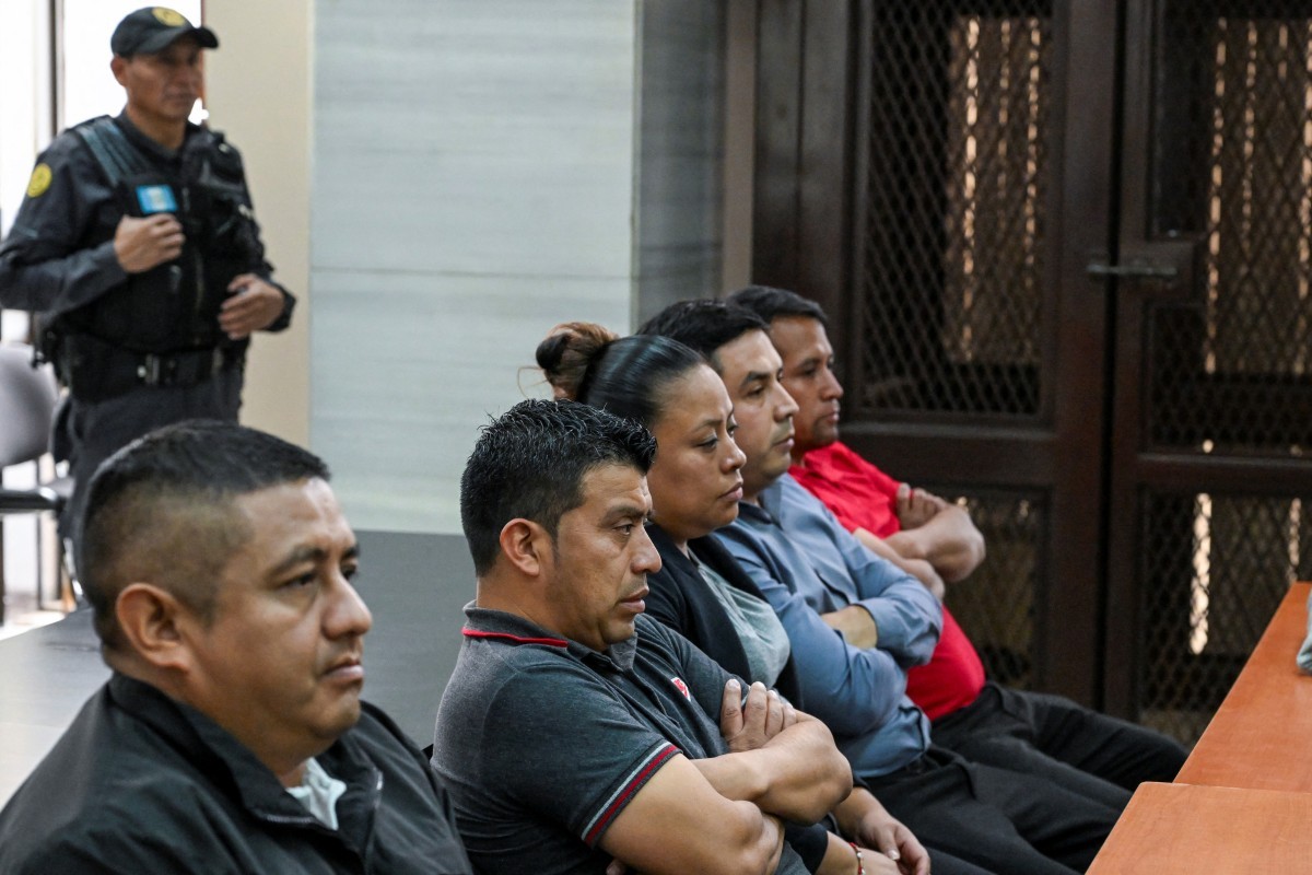 Justiça da Guatemala condena sete ex-policiais por tortura e execução de casal gay