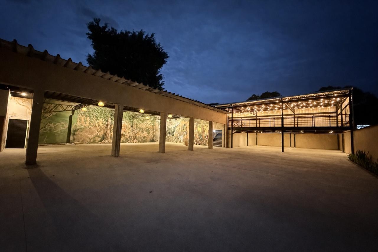 Quintal da Clementina, nova casa de samba do Rio, abre as portas no  sábado - QTU Questões do Universo