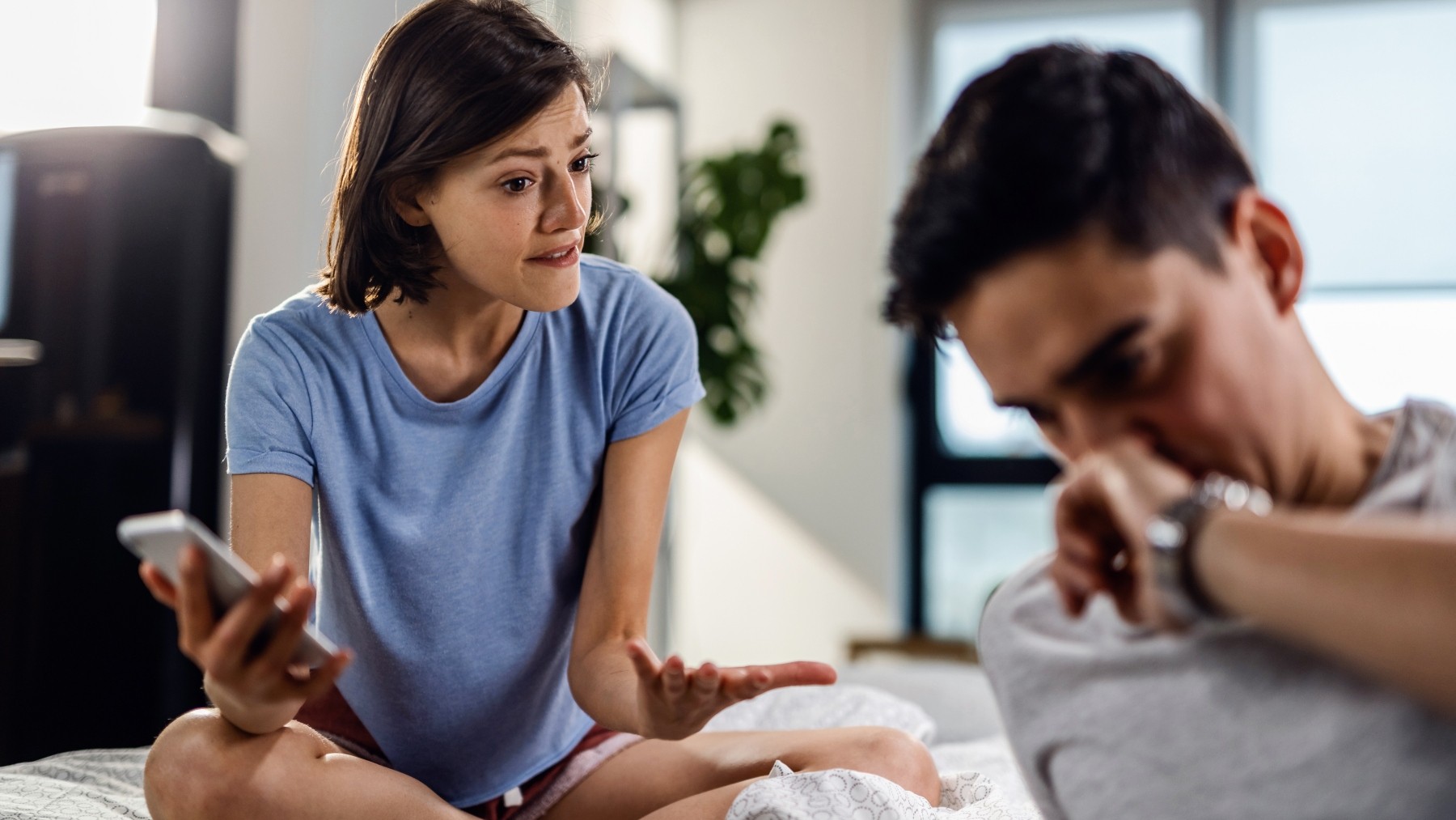 Prazer virtual: será que é traição? Entenda a digissexualidade
