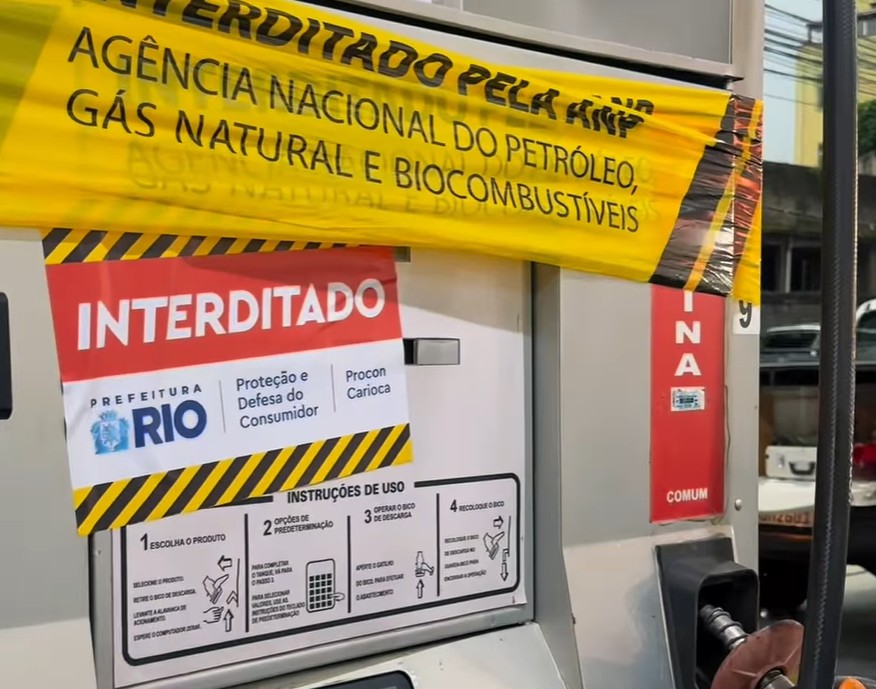 V&iacute;deo: microchips instalados em bombas causavam preju&iacute;zo de at&eacute; 10% a clientes de posto de combust&iacute;vel na Zona Norte; local foi interditado