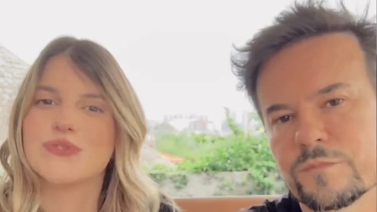 Paulo Vilhena grava vídeo com a mulher ironizando comentários sobre volta com Sandy, sua ex-namorada