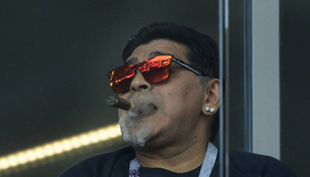 Médicos buscavam fama ao se associar a Maradona, diz testemunha em julgamento