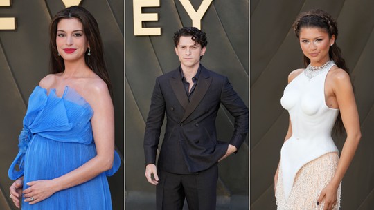Multidão se reúne para a estreia mundial de 'A Odisseia' em Londres com a presença de Tom Holland, Zendaya e Anne Hathaway Multidão se reúne para a estreia mundial de 'A Odisseia' em Londres com a presença de Tom Holland, Zendaya e Anne Hathaway