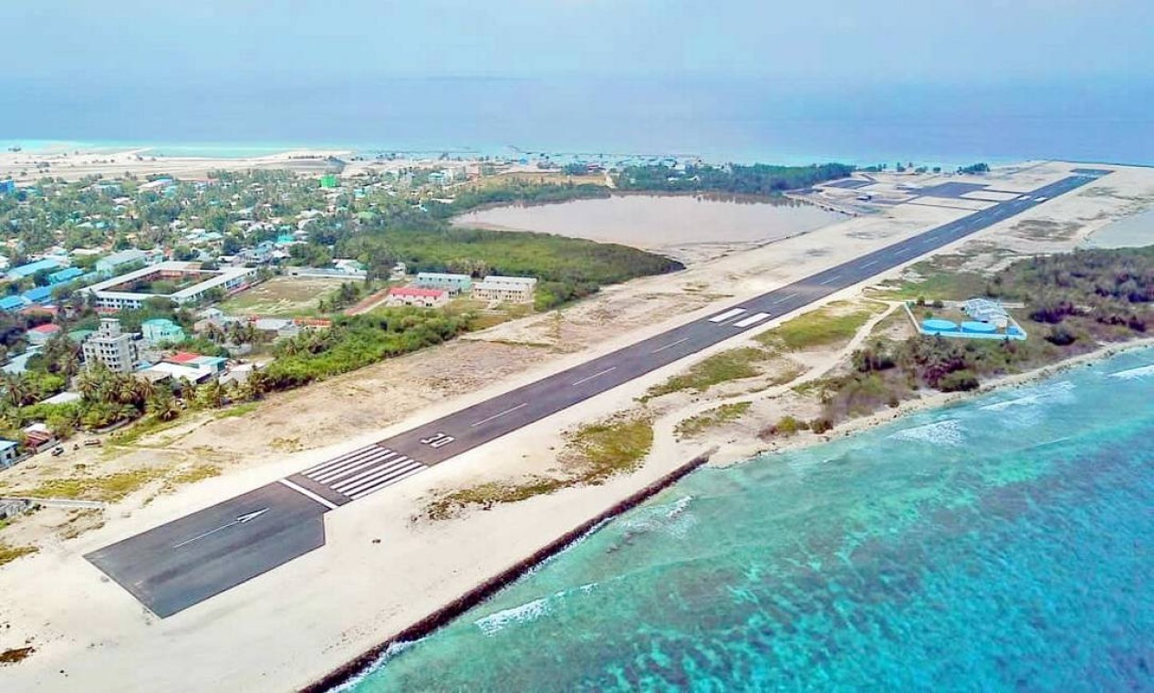 O Aeroporto de Kulhudhuffushi, ilha no Atol Haa Dhaalu, nas Maldivas — Foto: Reprodução