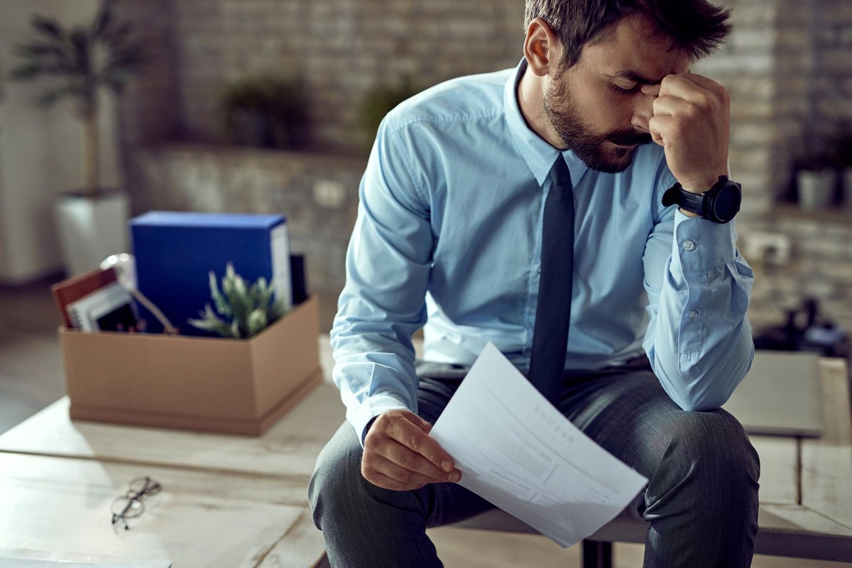 Foi demitido? Perder o emprego é ruim para a saúde, mas há formas de ...