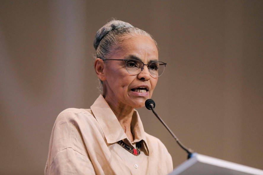 Negocia&ccedil;&otilde;es internacionais podem ser prejudicadas, diz Marina Silva sobre  projeto que afrouxa licenciamento ambiental
