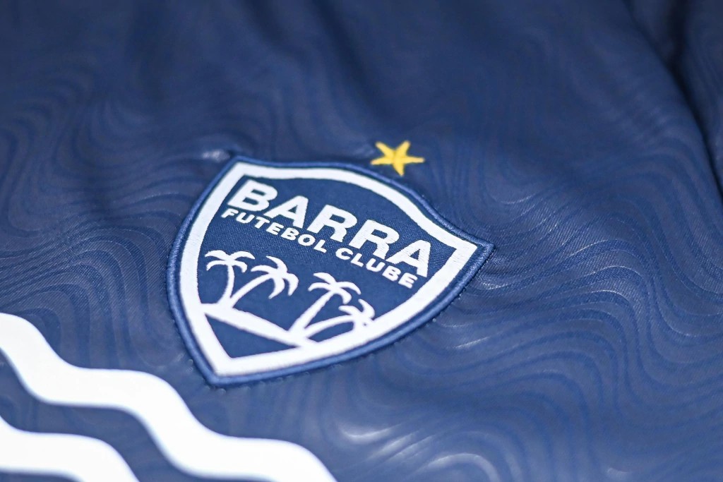 Intercâmbio de jogadores e estrutura de clube europeu: Conheça o Barra FC, rival do Corinthians na Copa do Brasil