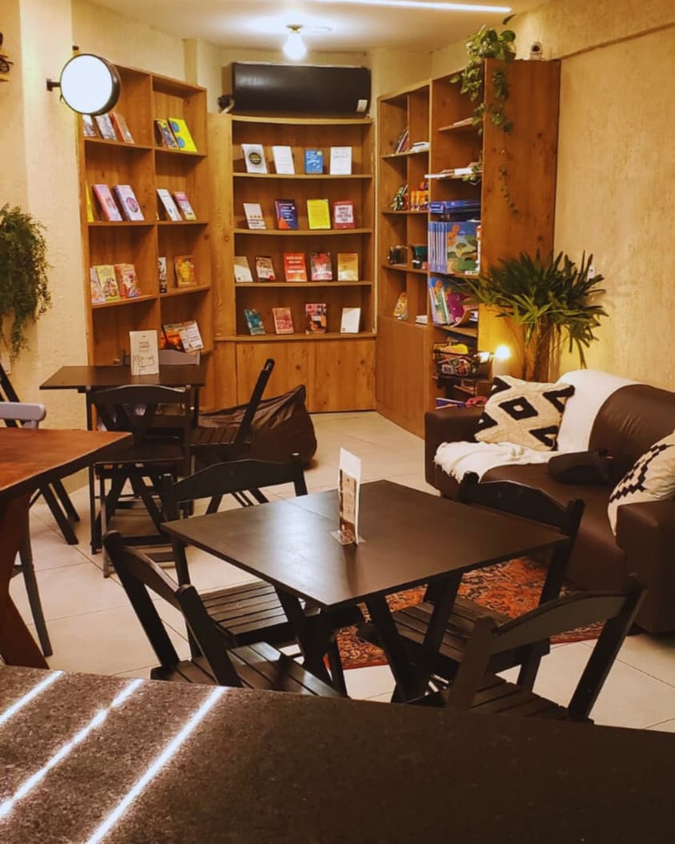 A Café, Livros e Encontros une o poder do café com todo tipo de cultura — Foto: Divulgação/CLE