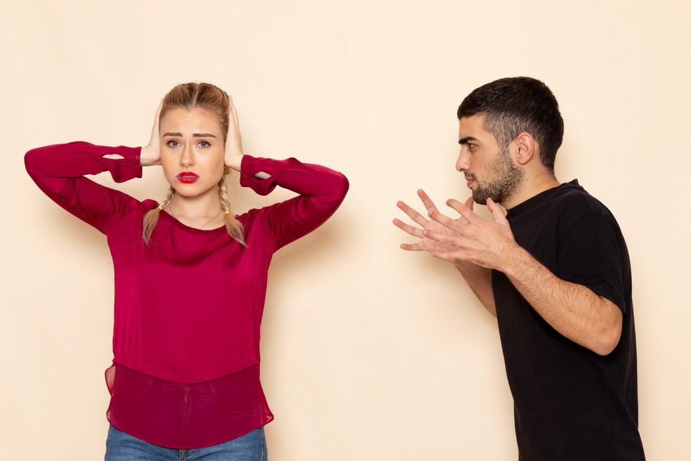 Relações tóxicas: como reconhecer os sinais e reconstruir a saúde emocional — Foto: Reprodução/ Magnific