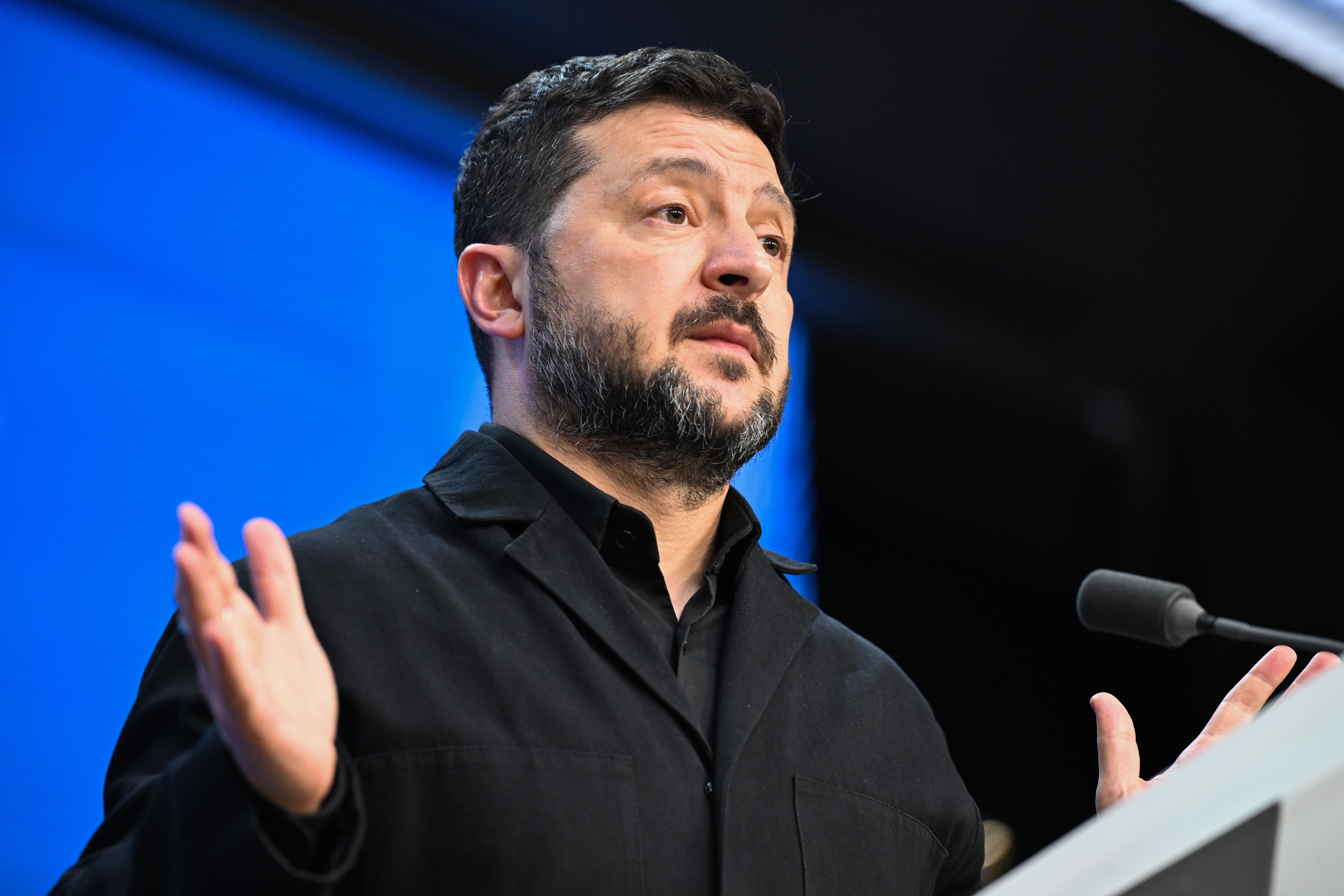 Crise entre Zelensky e Trump aumenta pressão sobre Europa para financiar guerra na Ucrânia, e Kiev pede mais € 70 bilhões