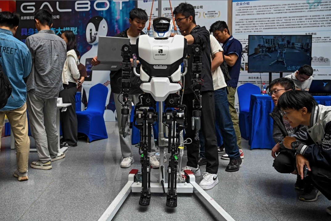 China tem um exército de robôs movidos por IA ao seu lado na guerra ...
