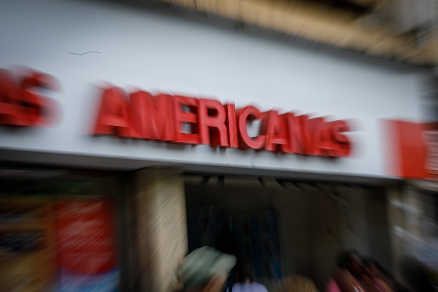 Grande varejista americana sofre com onda de furtos nos EUA e fecha lojas