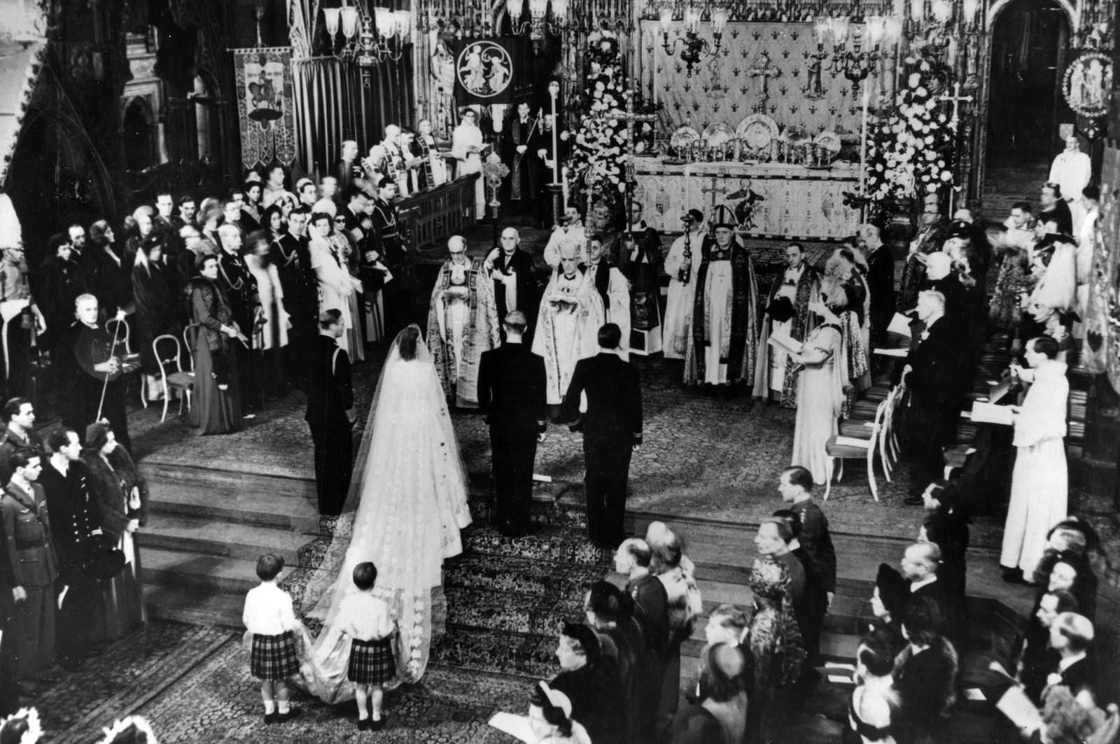 Casamento da rainha Elizabeth II com o príncipe Philip, em 1947 — Foto: Reprodução