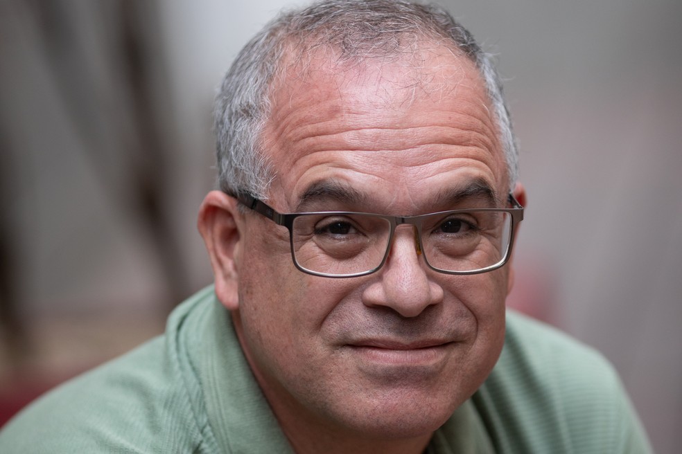 André Lopes Loula, historiador e integrante da Associação Hibakusha Brasil pela Paz — Foto: Edilson Dantas/O Globo