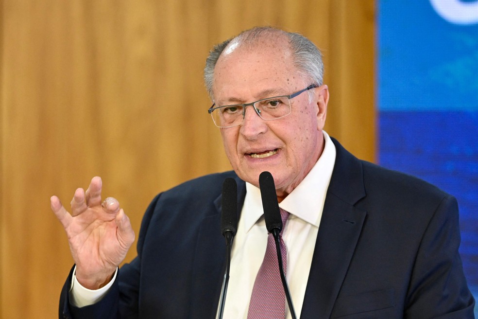 O vice-presidente Geraldo Alckmin, que lidera as conversas com Departamento de Comércio dos EUA — Foto: Evaristo Sa/AFP