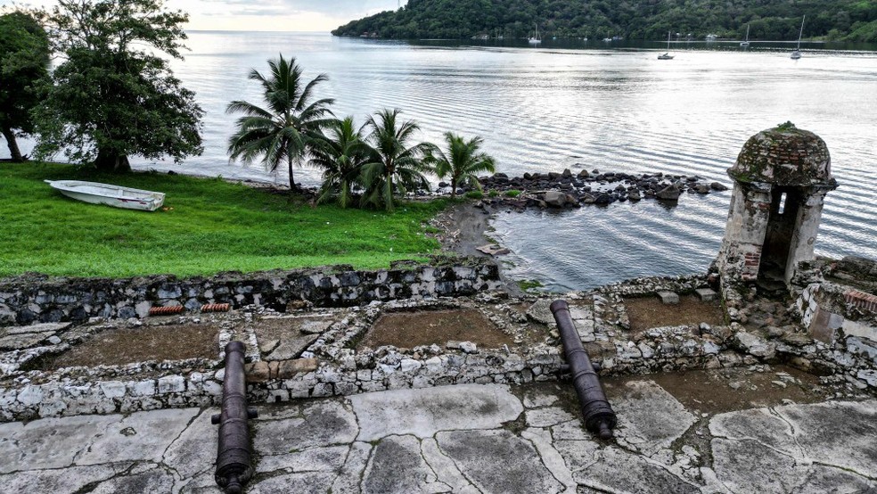 Ruínas da fortificação espanhola de Portobelo, no Panamá — Foto: Martin Bernetti / AFP