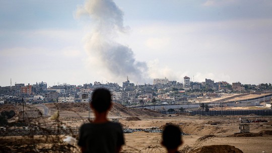 Sistema da Saúde de Gaza pode entrar em colapso 'em horas' por falta de combustível, diz Hamas