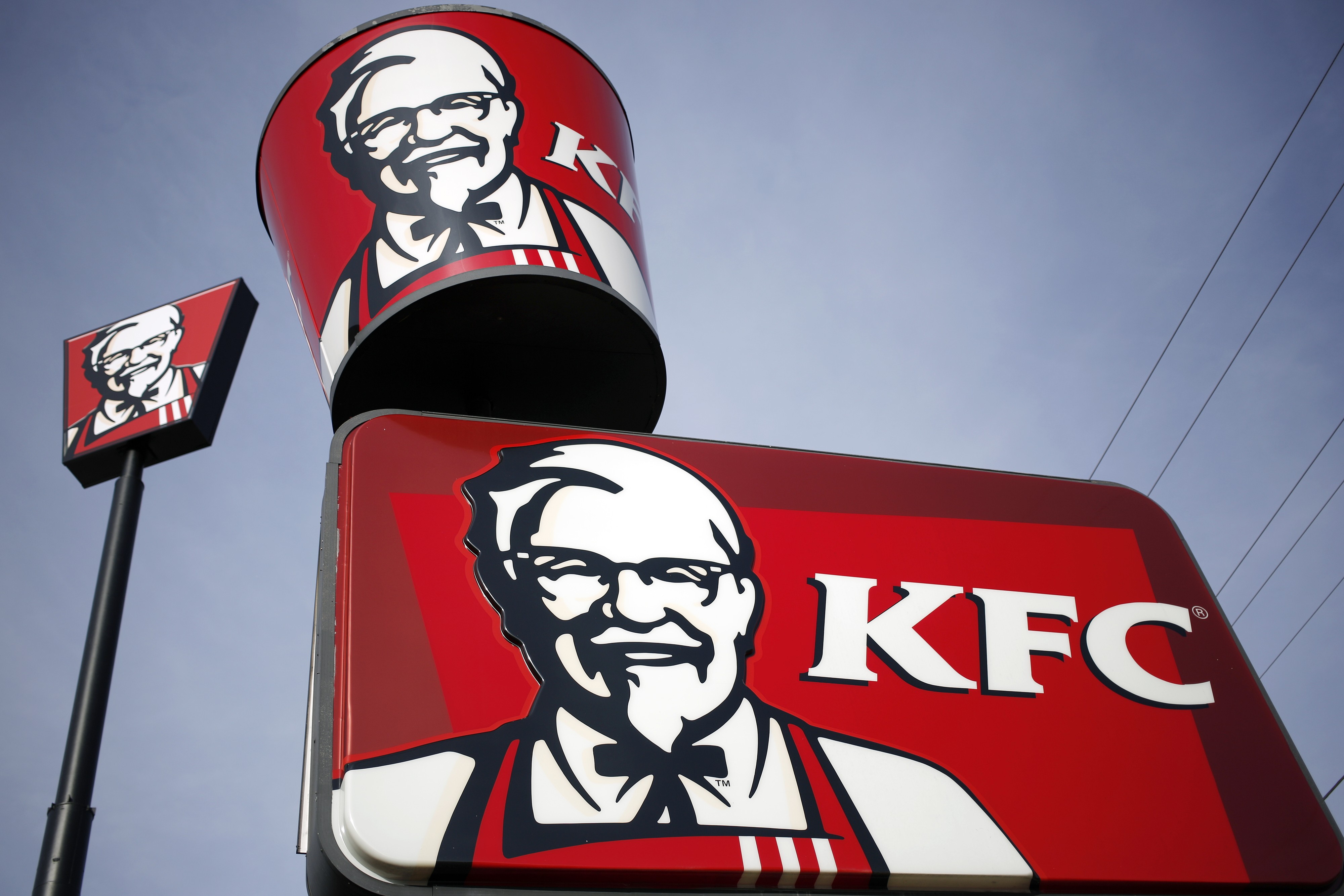 KFC troca Pepsi por Coca-Cola em todos os seus restaurantes nos EUA