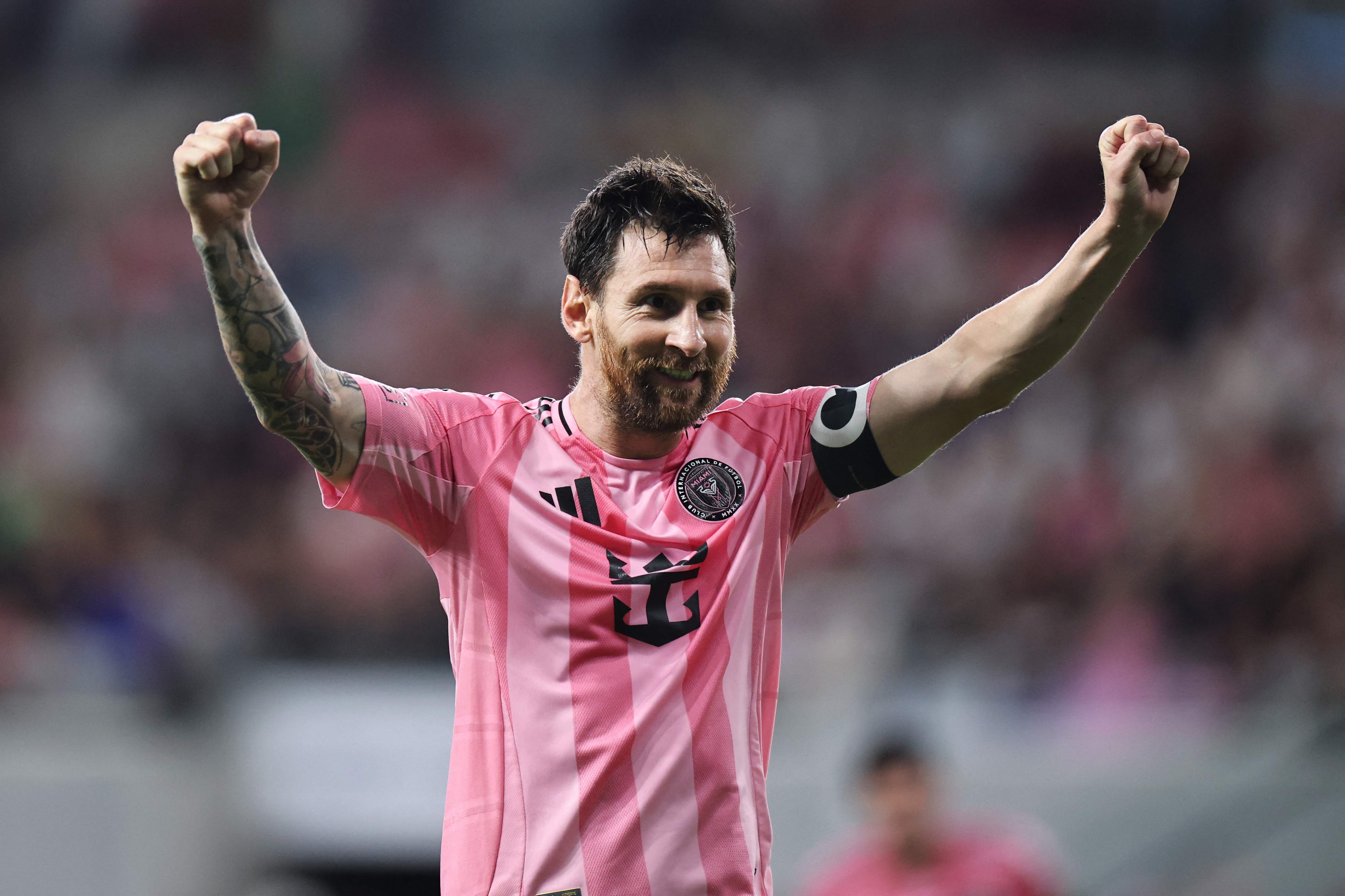 Messi marca quatro gols em partida e se aproxima do milésimo na goleada do Inter Miami