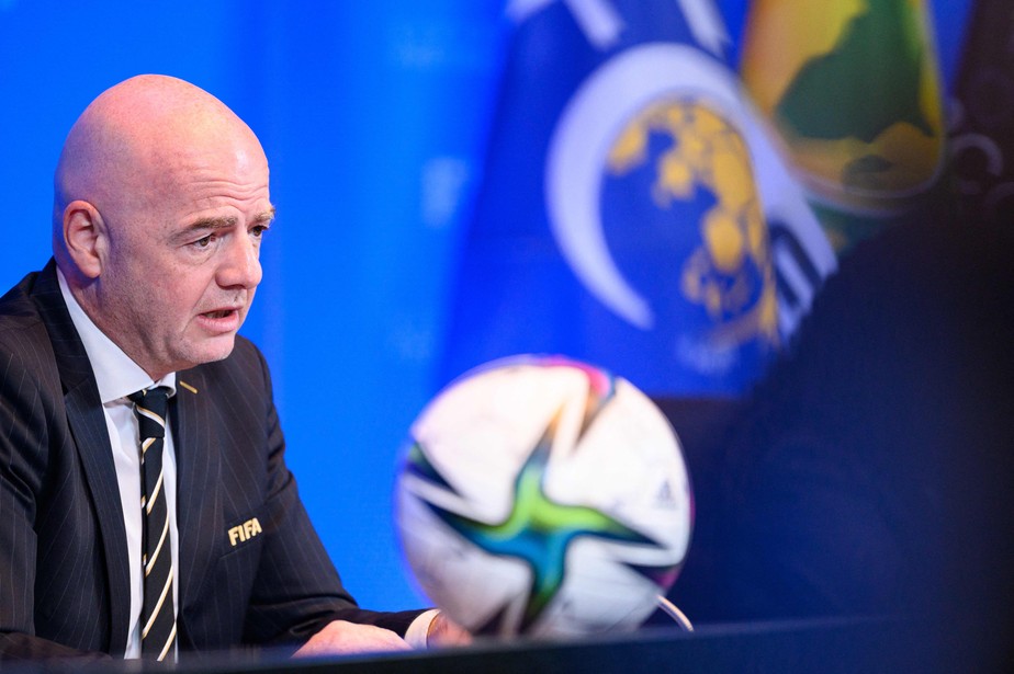 Federação russa diz que vai recorrer no CAS das suspensões da Fifa e Uefa -  Jogada - Diário do Nordeste