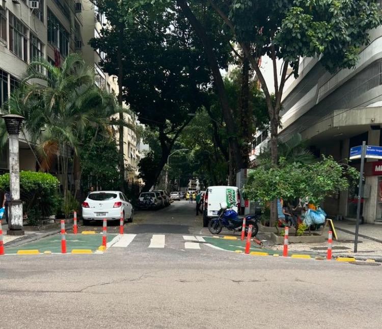 'Urbanismo tático': sinalização no Flamengo causa polêmica e divide moradores