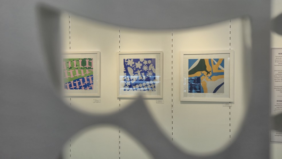 Gilson Martins. Designer cria telas com sobras do recorte das bolsas: mostra está em sua galeria, em Ipanema — Foto: Divulgação/Gilson Martins