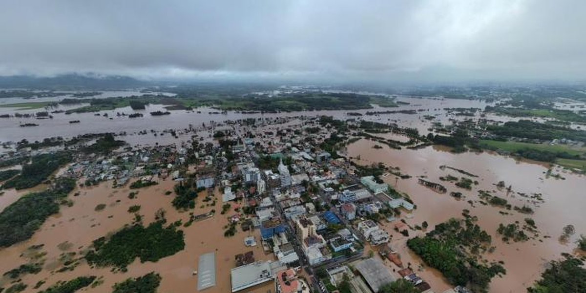 Enchentes no RS afetam mais de 206 mil propriedades rurais e deixam 34 mil famílias sem acesso à água potável