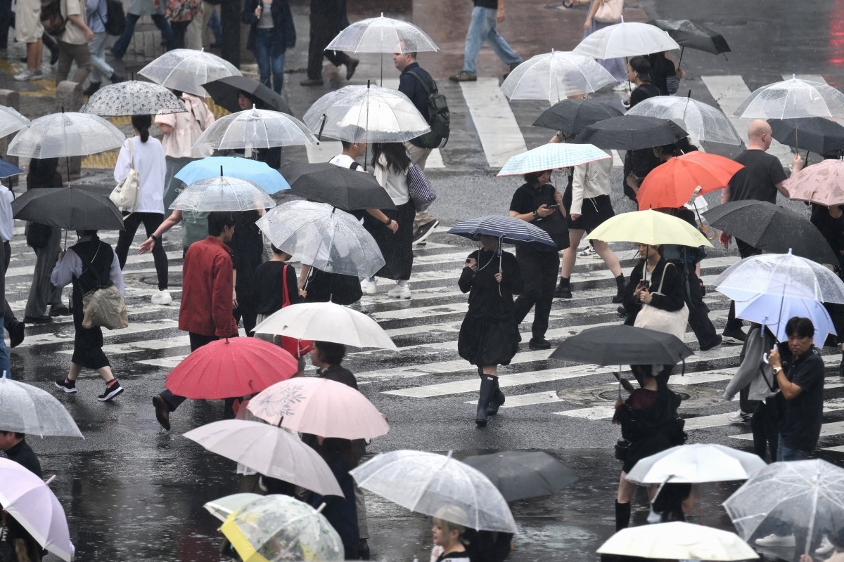 Efeito do El Niño: Tóquio registra maior sequência de chuva desde 1886, com alta no preço dos alimentos