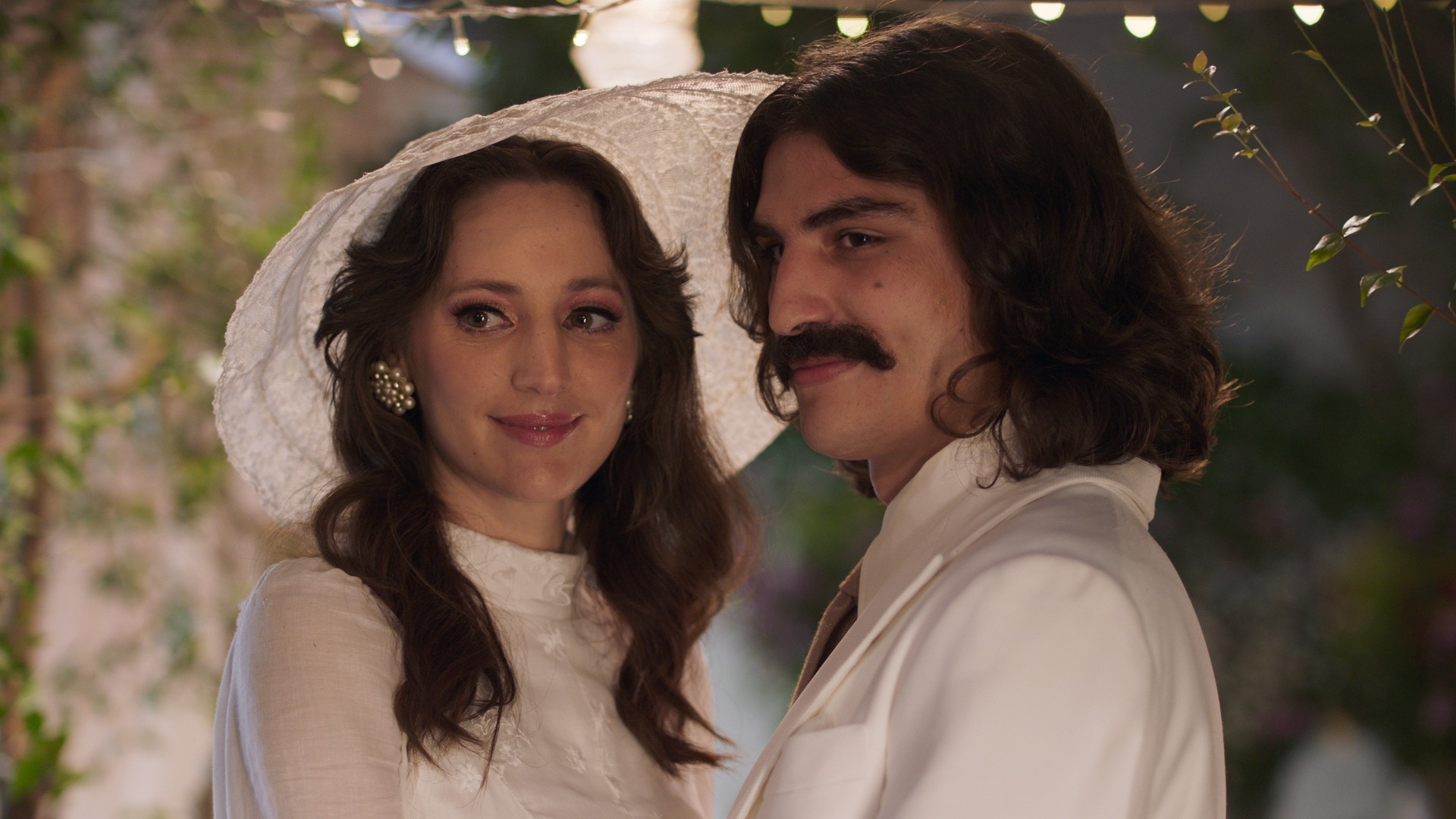 Alli Willow viverá a primeira mulher de Belchior em série do Canal Brasil - QTU Questões do Universo