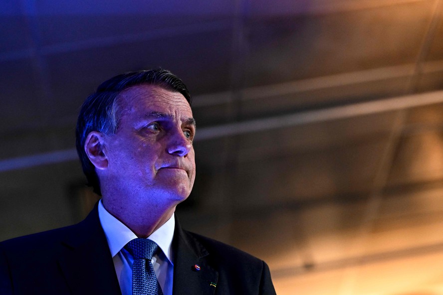 Ex-presidente Jair Bolsonaro é indiciado pela PF