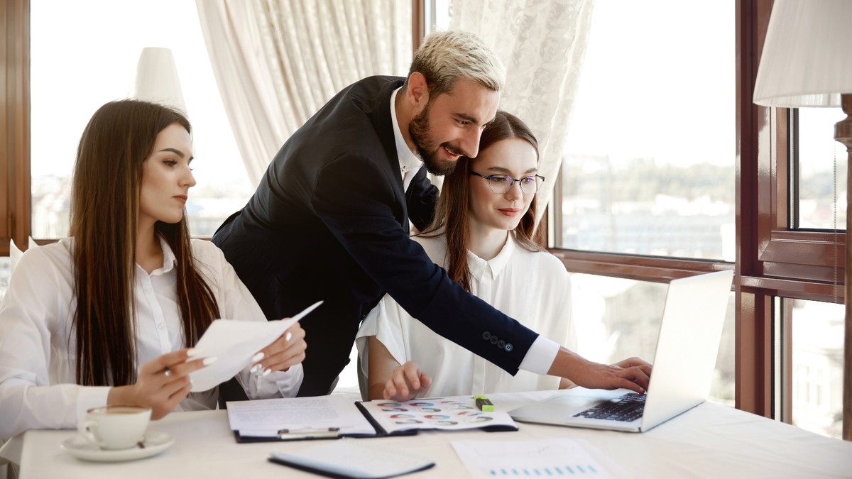 Finanças, arte e propósito: a nova geração que está reinventando o mercado de luxo