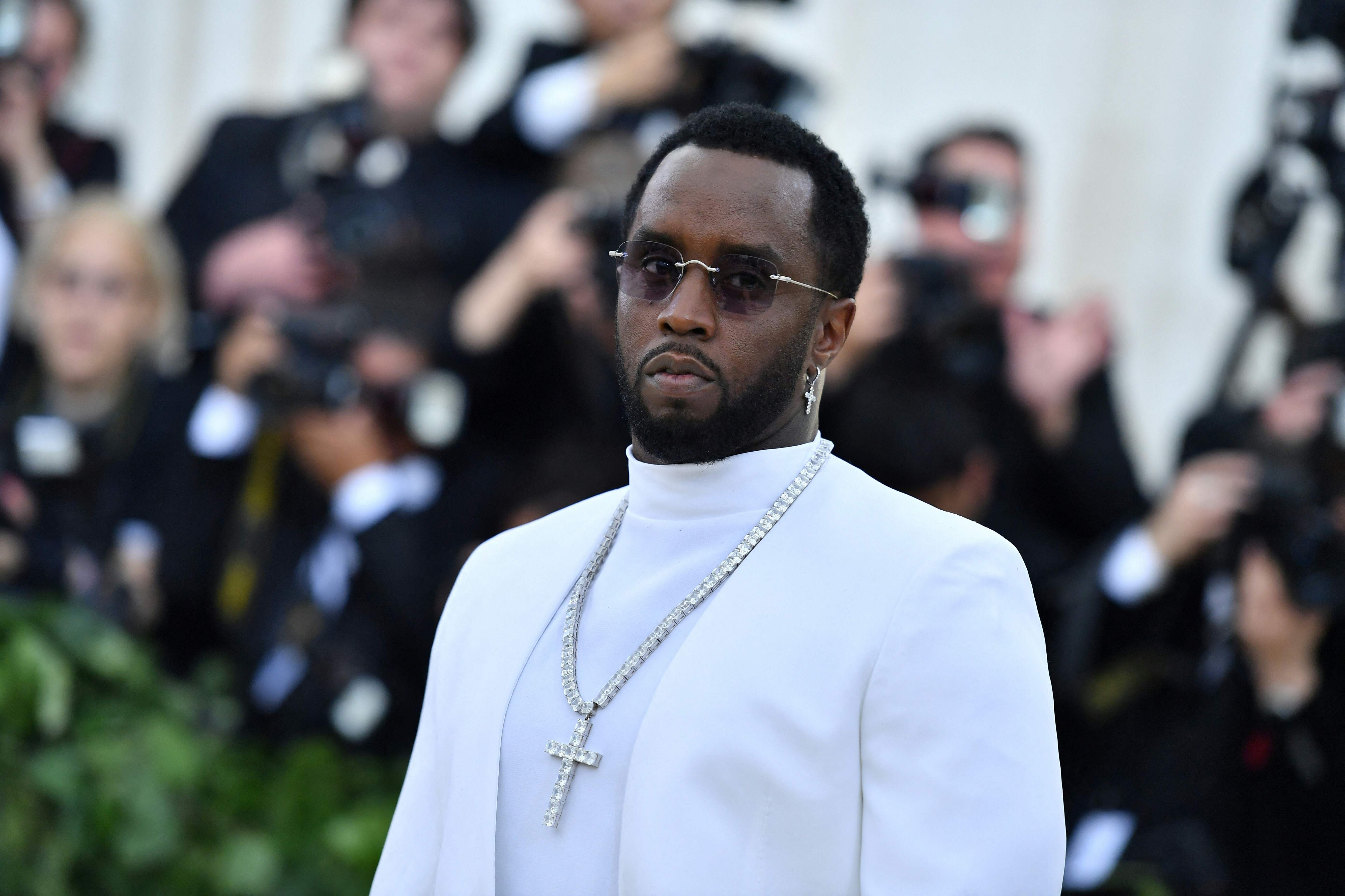 Libertação de Sean Diddy Combs adiada após briga na prisão