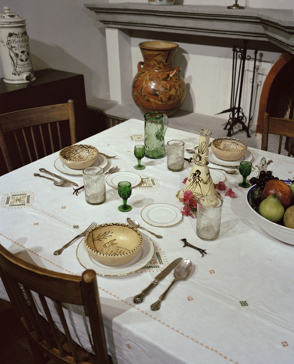 A mesa de jantar no Museu Casa Kahlo, na Cidade do México — Foto: Pablo López Luz/The New York Times