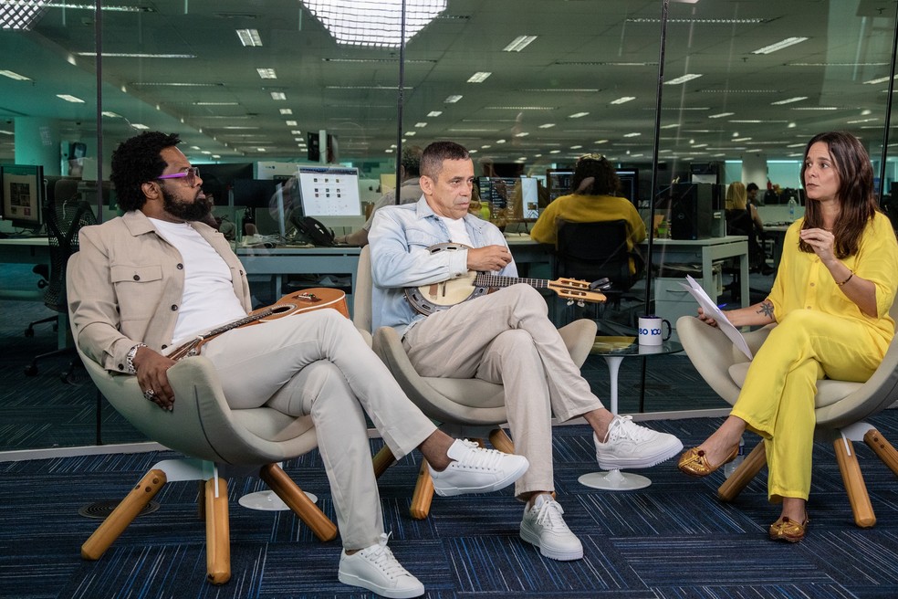 Xande de Pilares, Mauro Júnior e Maria Fortuna na redação de OGLOBO, onde gravaram participação no 'Conversa vai, conversa vem' — Foto: Ana Branco
