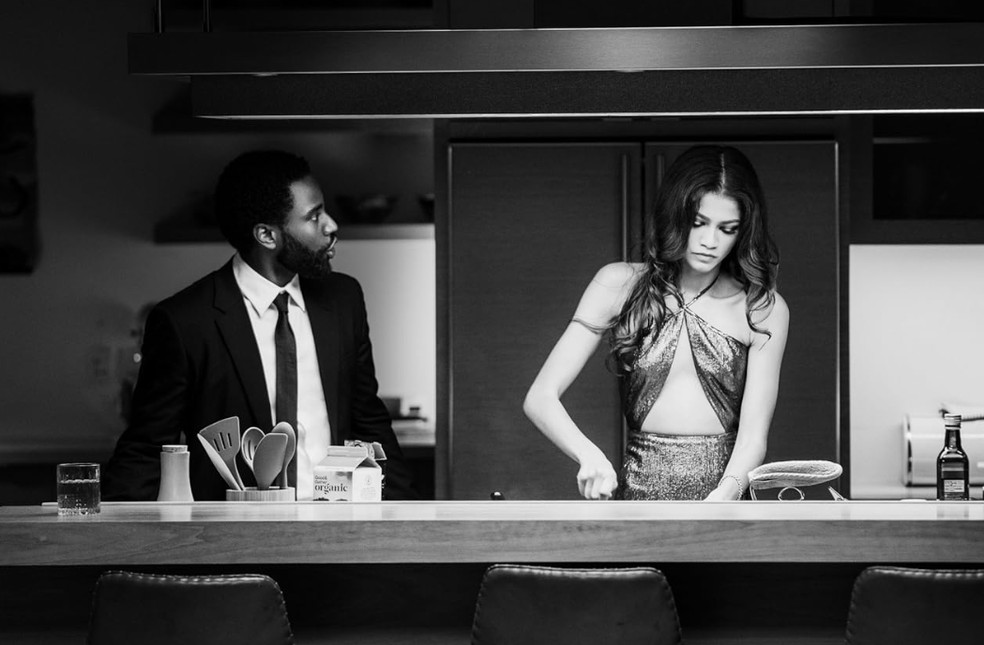 John David Washington e Zendaya em Malcolm & Marie   — Foto: Reprodução/ Netflix