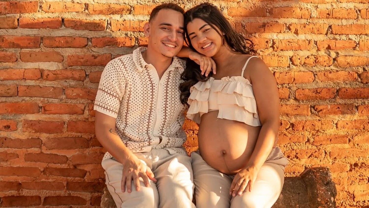 O que é o chá de Naoli? Ary Mirelle usa receita tradicional para estimular o parto do 2º filho com João Gomes