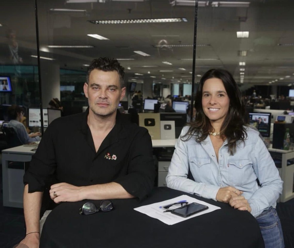 O ator Carmo Dalla Vecchia com Maria Fortuna na estreia do "Conversa vai, conversa vem" — Foto: Acervo pessoal