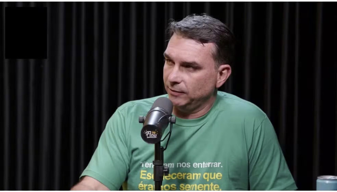 No PL, aliados classificam articulação de Flávio com Centrão como 'tragédia' e já admitem candidatura avulsa